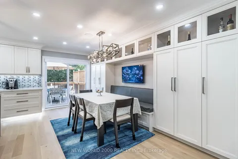 58 Comay Rd, Toronto, ON M6M 2L1