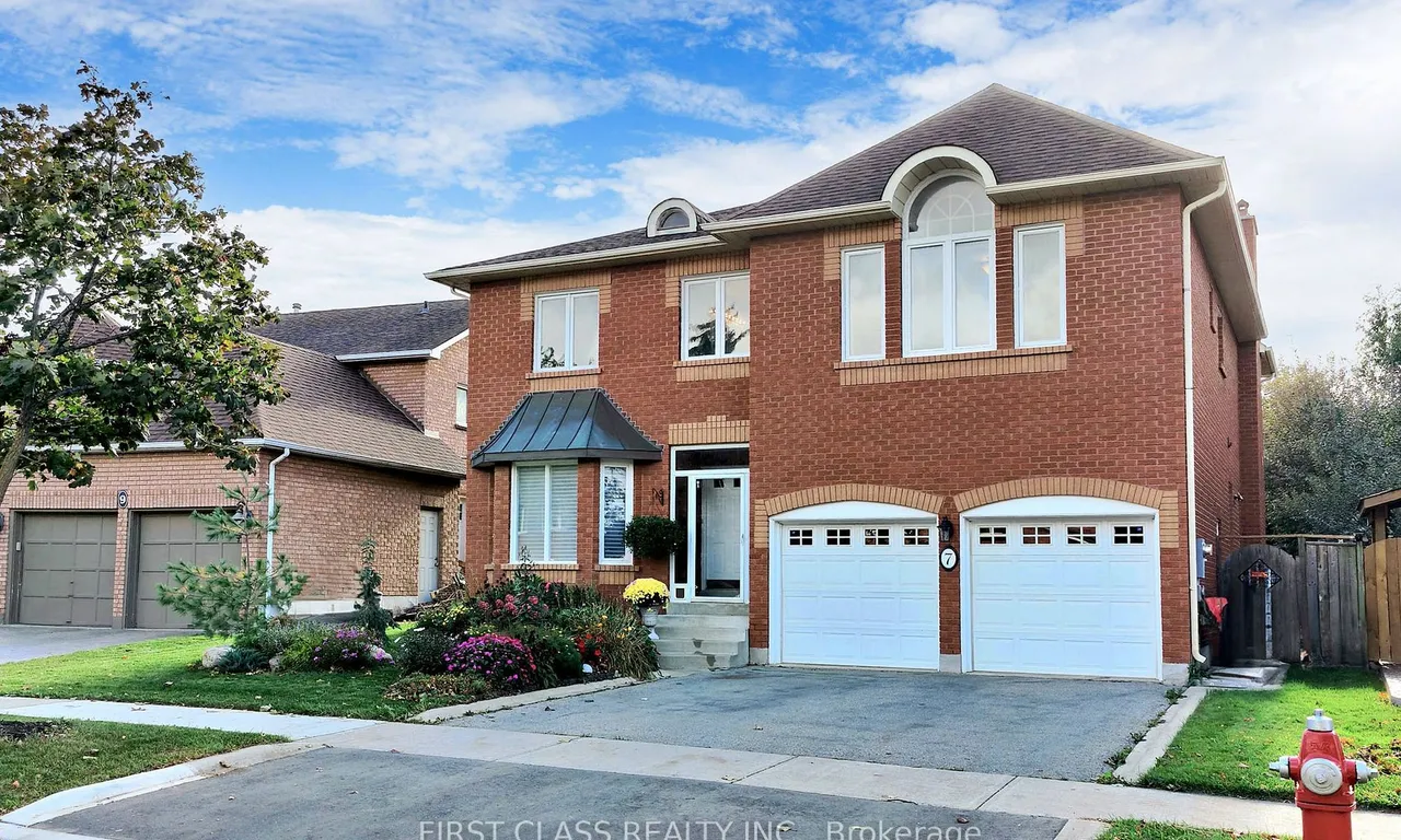 7 Kenpark Ave, Brampton, ON L6Z 3P4