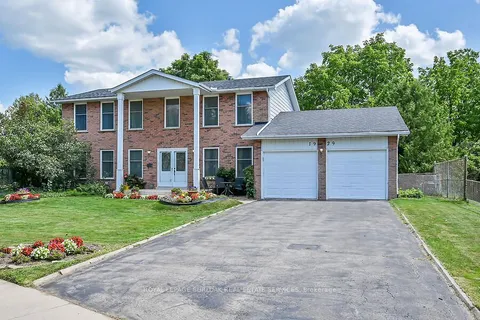 1929 Fieldgate Dr, Burlington, ON L7P 3H4
