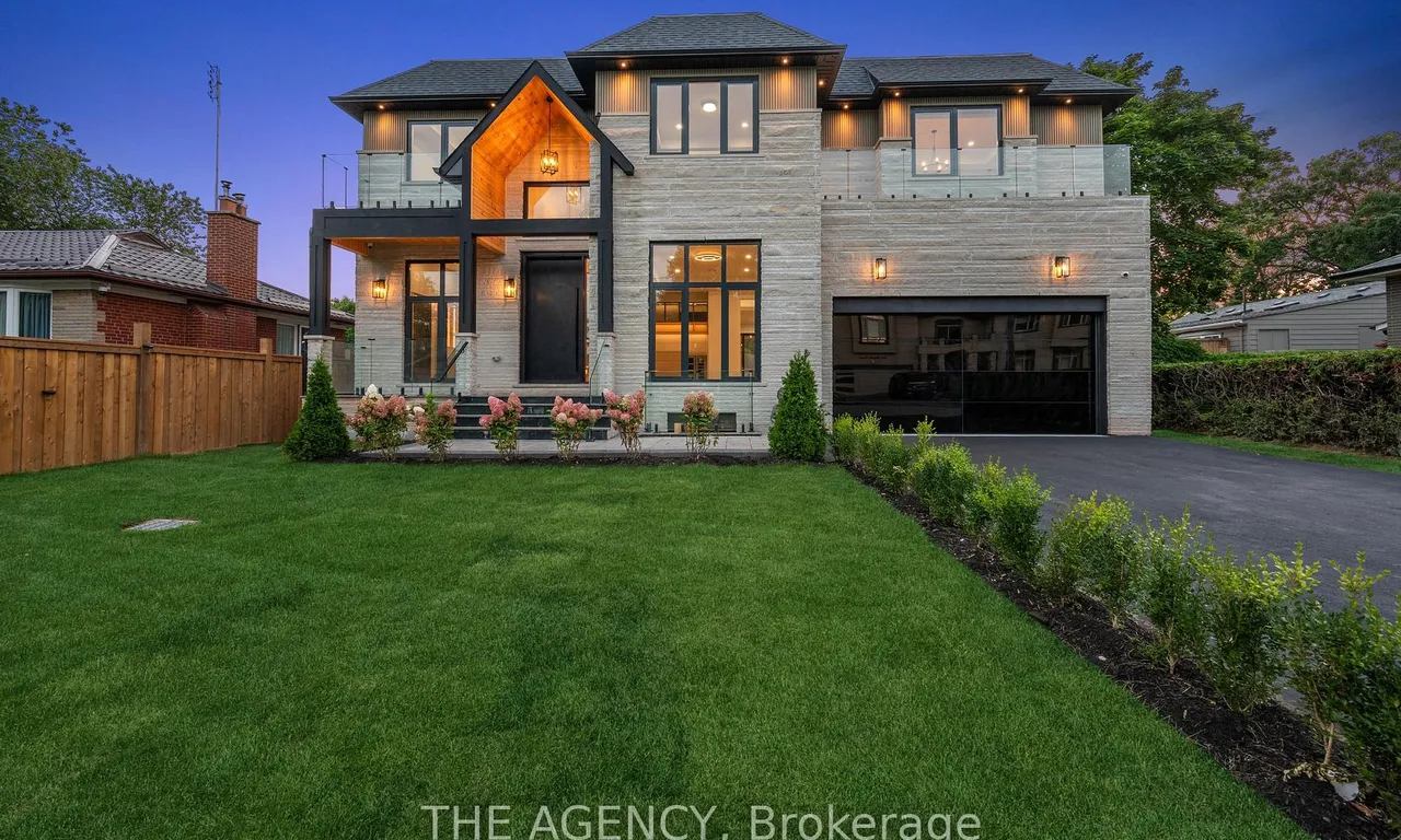 318 Woodale Ave, Oakville, ON L6K 2N6