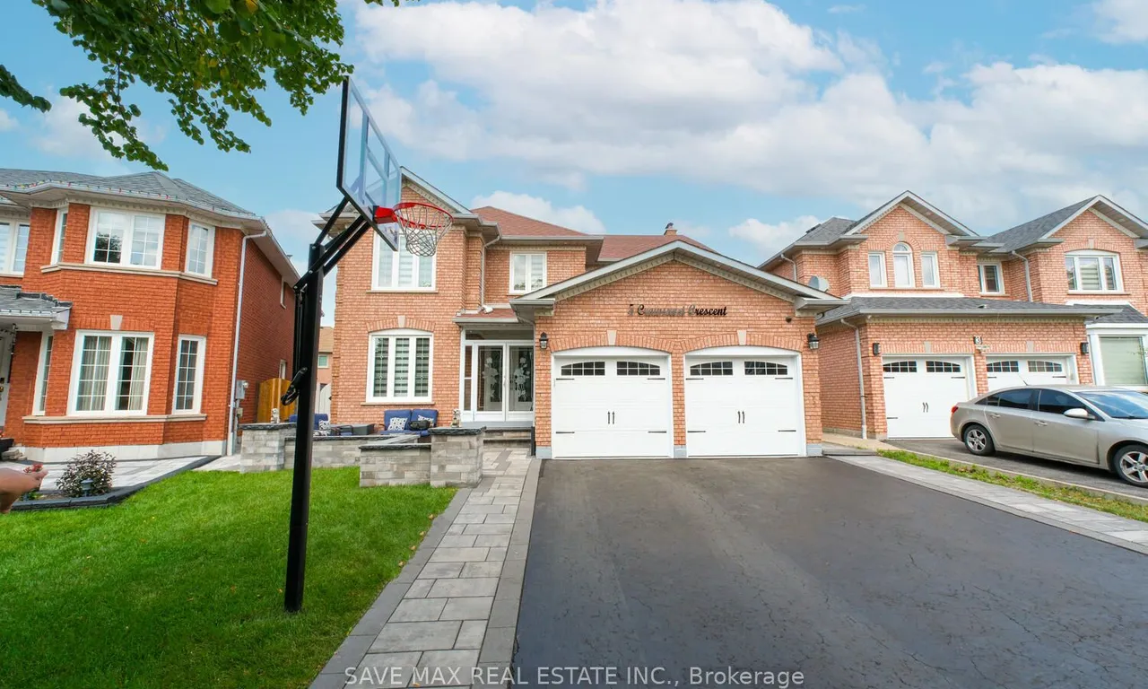 5 Crowsnest Cres, Brampton, ON L6R 1E2