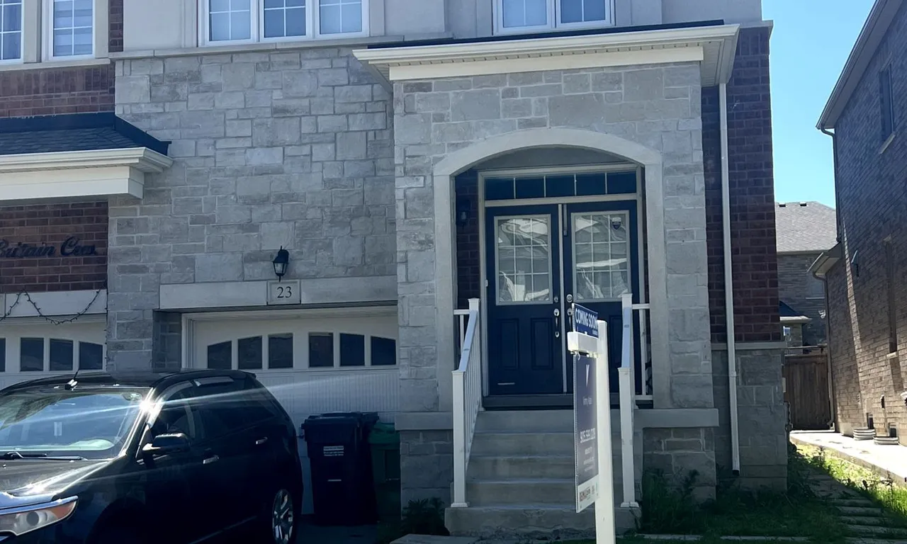 23 Little Britain Cres, Brampton, ON L6Y 6A9