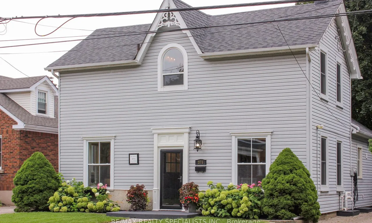 376 Pine St, Milton, ON L9T 1K9