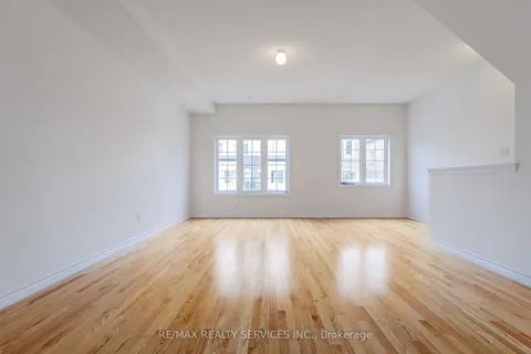 17 Aspen Hills Rd, Brampton, ON L6Y 0H7