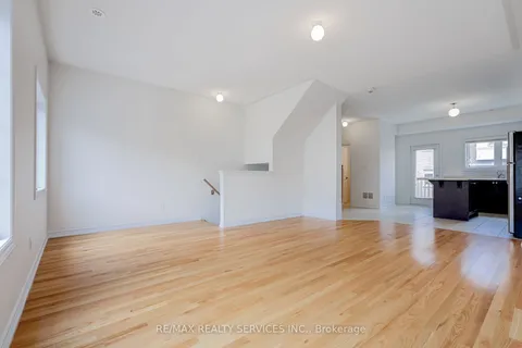 17 Aspen Hills Rd, Brampton, ON L6Y 0H7