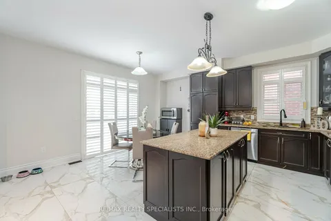 70 Leparc Rd, Brampton, ON L6P 2K7