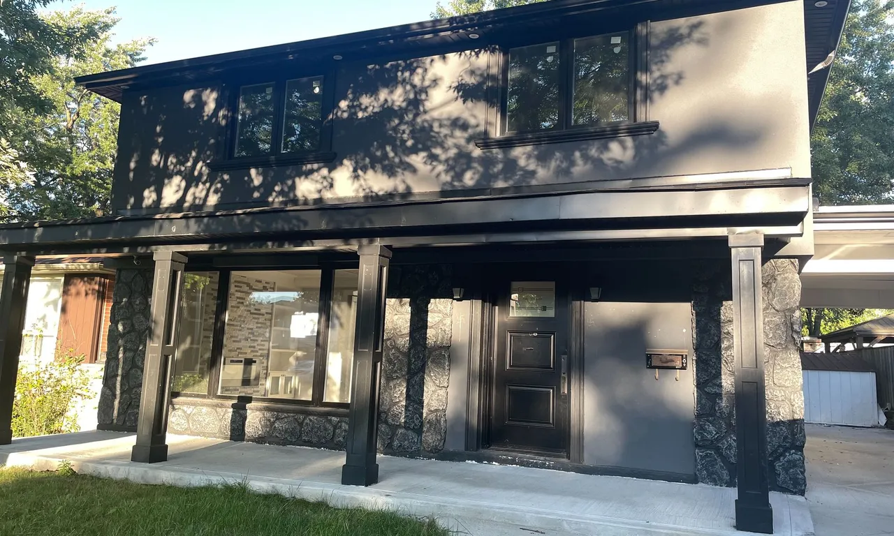 5 Tullamore Rd, Brampton, ON L6W 1J6