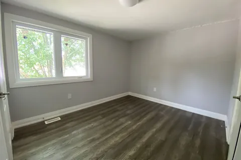 5 Tullamore Rd, Brampton, ON L6W 1J6