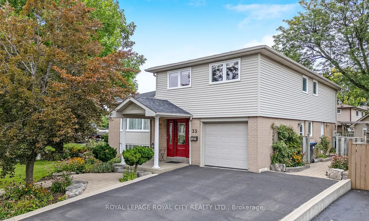 35 Inglewood Dr, Brampton, ON L6W 2N4