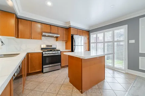 918 Thompson Rd, Milton, ON L9T 0L7