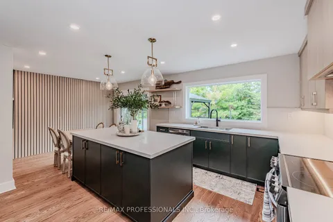 2038 15 Sdrd, Milton, ON L0P 1J0