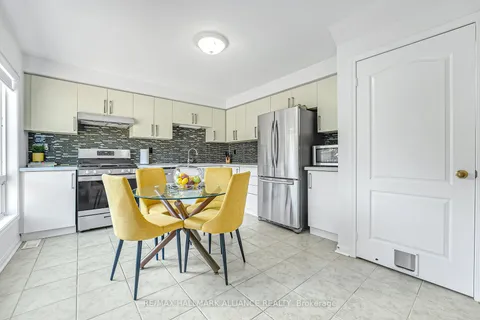 1506 Harwood Dr, Milton, ON L9T 5K3