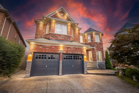 5300 Snowbird Crt, Mississauga, ON L5M 0P9