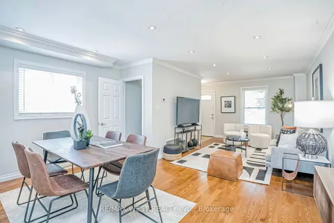303 Maria St, Toronto, ON M6P 1W6