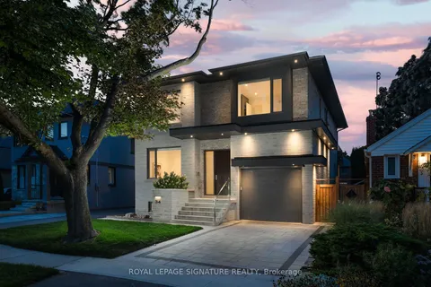 34 Edgecroft Rd, Toronto, ON M8Z 2B6
