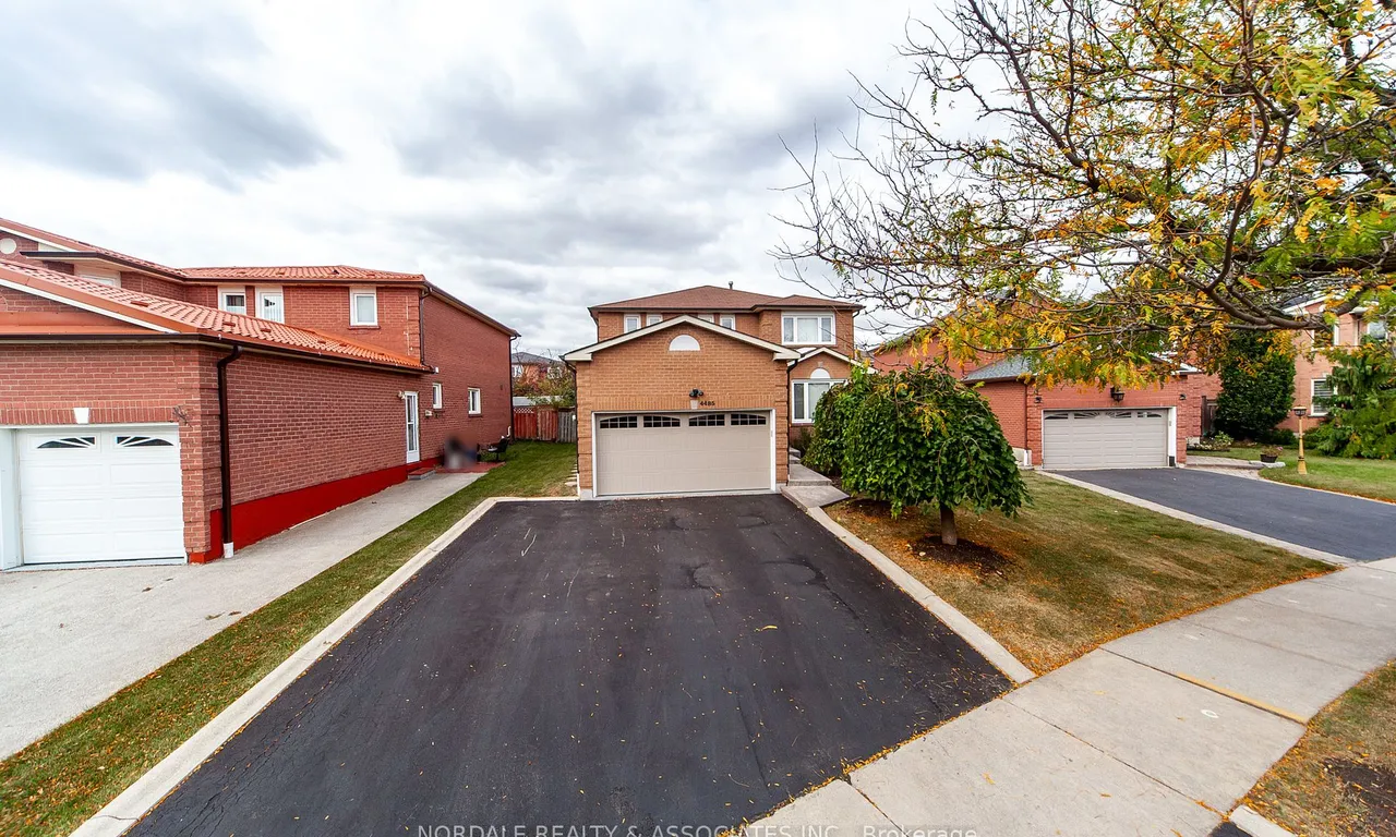 4485 Weymouth Commons Cres, Mississauga, ON L5R 1P5