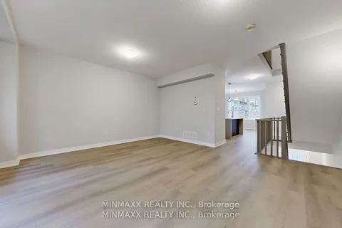 445 Ontario St, Milton, ON L9T 2N2