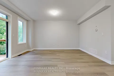 445 Ontario St, Milton, ON L9T 2N2