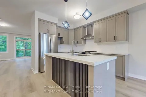 445 Ontario St, Milton, ON L9T 2N2