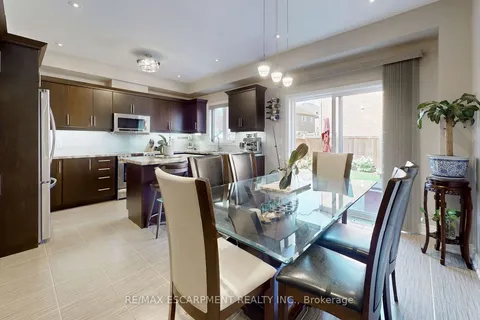 3 Dillon Dr, Brampton, ON L6X 3B6