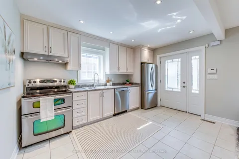 23 Hartley Ave, Toronto, ON M6E 4E7