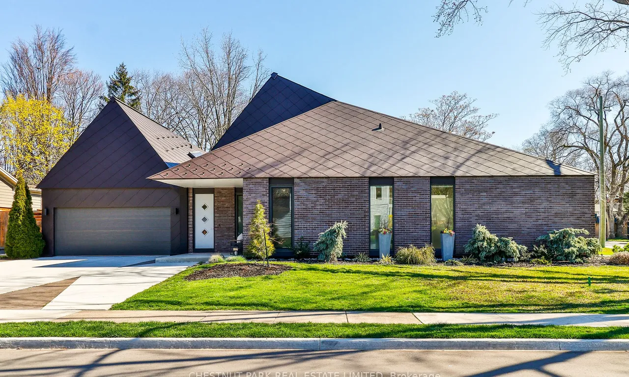 1427 Birch Ave, Burlington, ON L7S 1J4