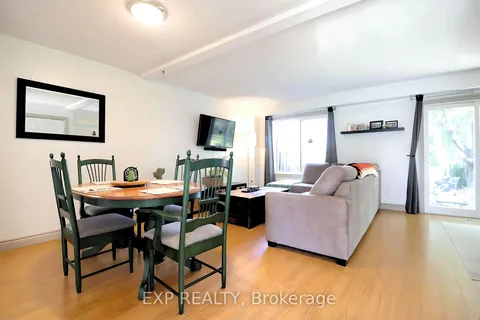 142 Royal Salisbury Way, Brampton, ON L6V 3J8