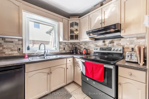 29 Sherwood St, Orangeville, ON L9W 5E1