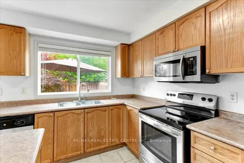 1620 Beaty Tr, Milton, ON L9T 5M5