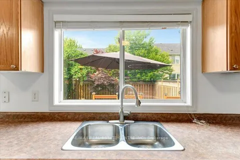 1620 Beaty Tr, Milton, ON L9T 5M5