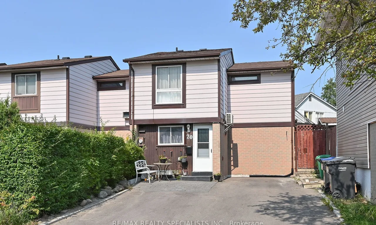 20 Hallcrown Crt, Brampton, ON L6S 2A7