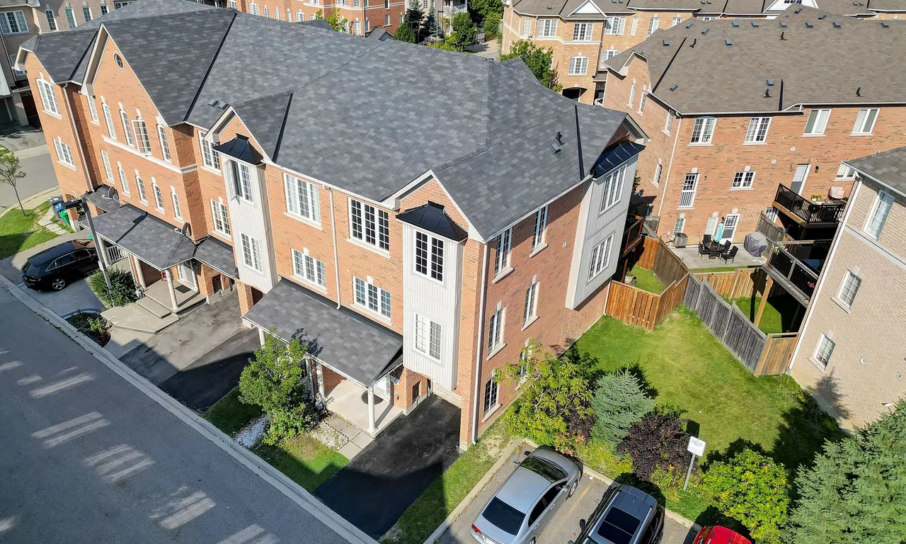61 Arizona Dr, Brampton, ON L6Y 0R6