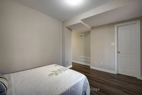 61 Arizona Dr, Brampton, ON L6Y 0R6