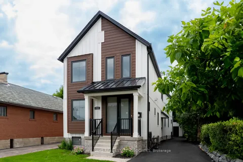 719 Third St, Mississauga, ON L5E 1B8
