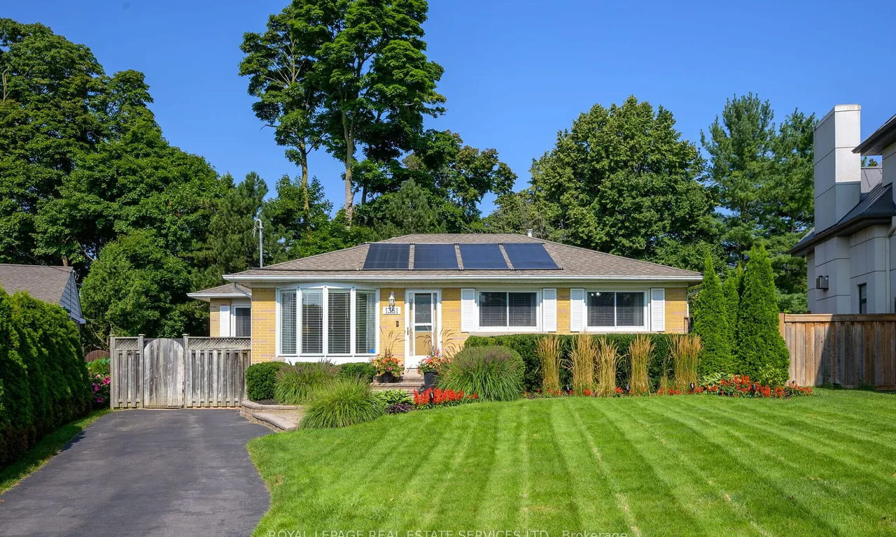 1381 Constance Dr, Oakville, ON L6J 2T8