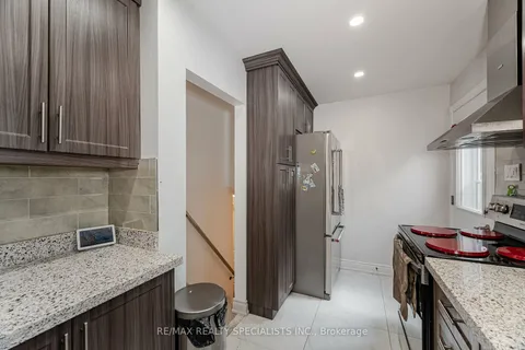 21 Crawford Dr, Brampton, ON L6V 2C6