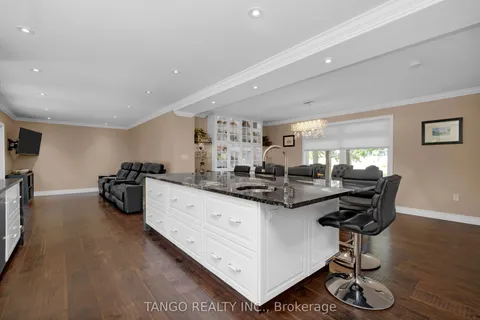 6739 Fifth Line, Milton, ON L9E 0E9