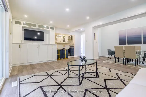 60 Orpington Cres, Toronto, ON M9V 3E5