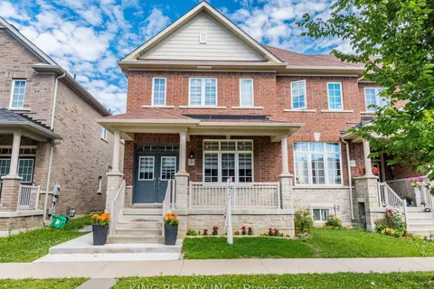 40 Saint Dennis Rd, Brampton, ON L6R 3W7