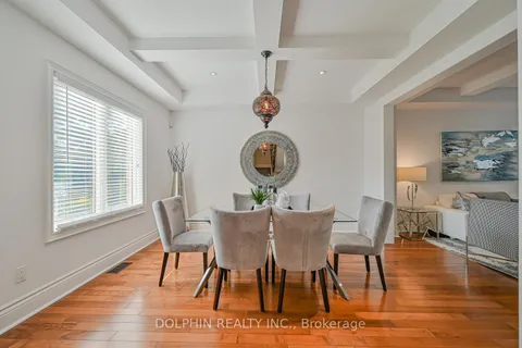 1084B Kipling Ave, Toronto, ON M9B 3M2