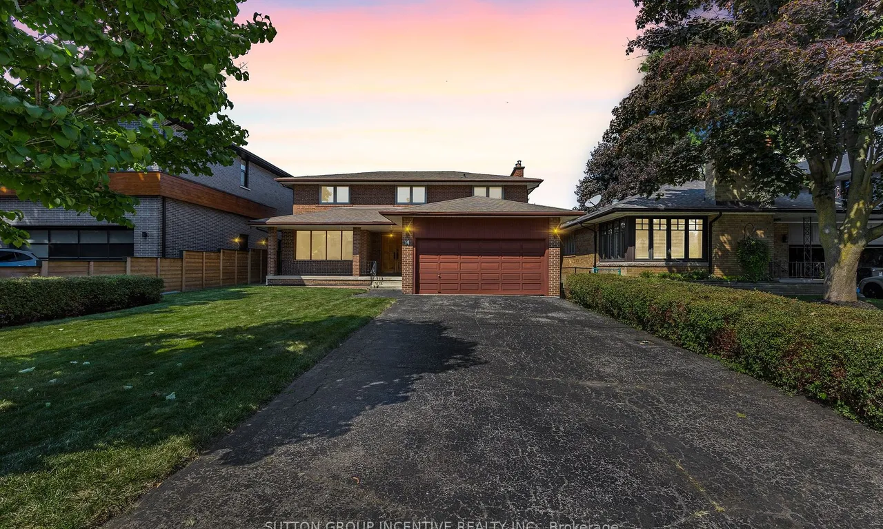 14 Graystone Gdns, Toronto, ON M8Z 3C3