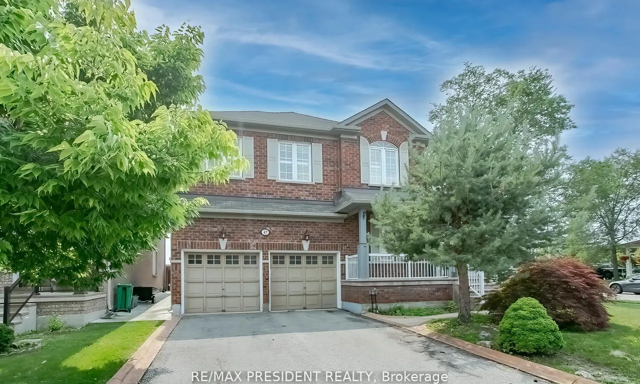47 Harbourtown Cres, Brampton, ON L6V 4P6