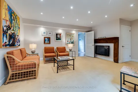431 Pomona Ave, Burlington, ON L7N 1T6