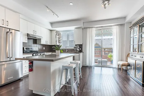 396 Belcourt Common, Oakville, ON L6H 0R1