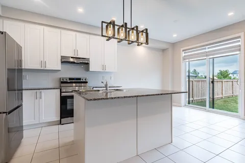 31 Truffle Crt, Brampton, ON L7A 0C4