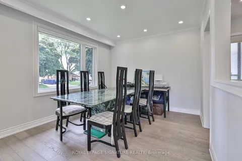 89 Thistle Down Blvd, Toronto, ON M9V 1J3