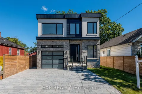 1037 Meredith Ave, Mississauga, ON L5E 2C6