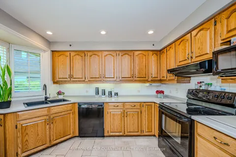 847 Edistel Cres, Mississauga, ON L5H 1T5