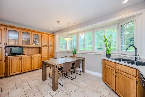 847 Edistel Cres, Mississauga, ON L5H 1T5