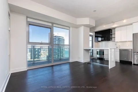 33 Shore Breeze Dr, Toronto, ON M8V 0G1